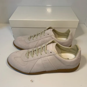 Maison margiela gats - Ett par riktigt feta gats i storlek 43, box och dustbags fås med, skickar samma dag!