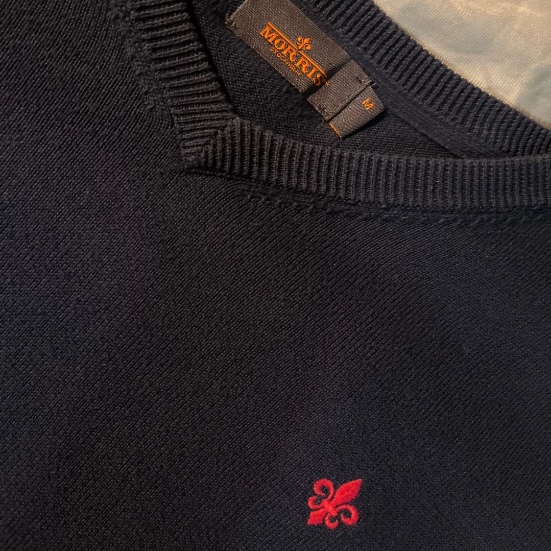 Morris mörkblå v neck - 2