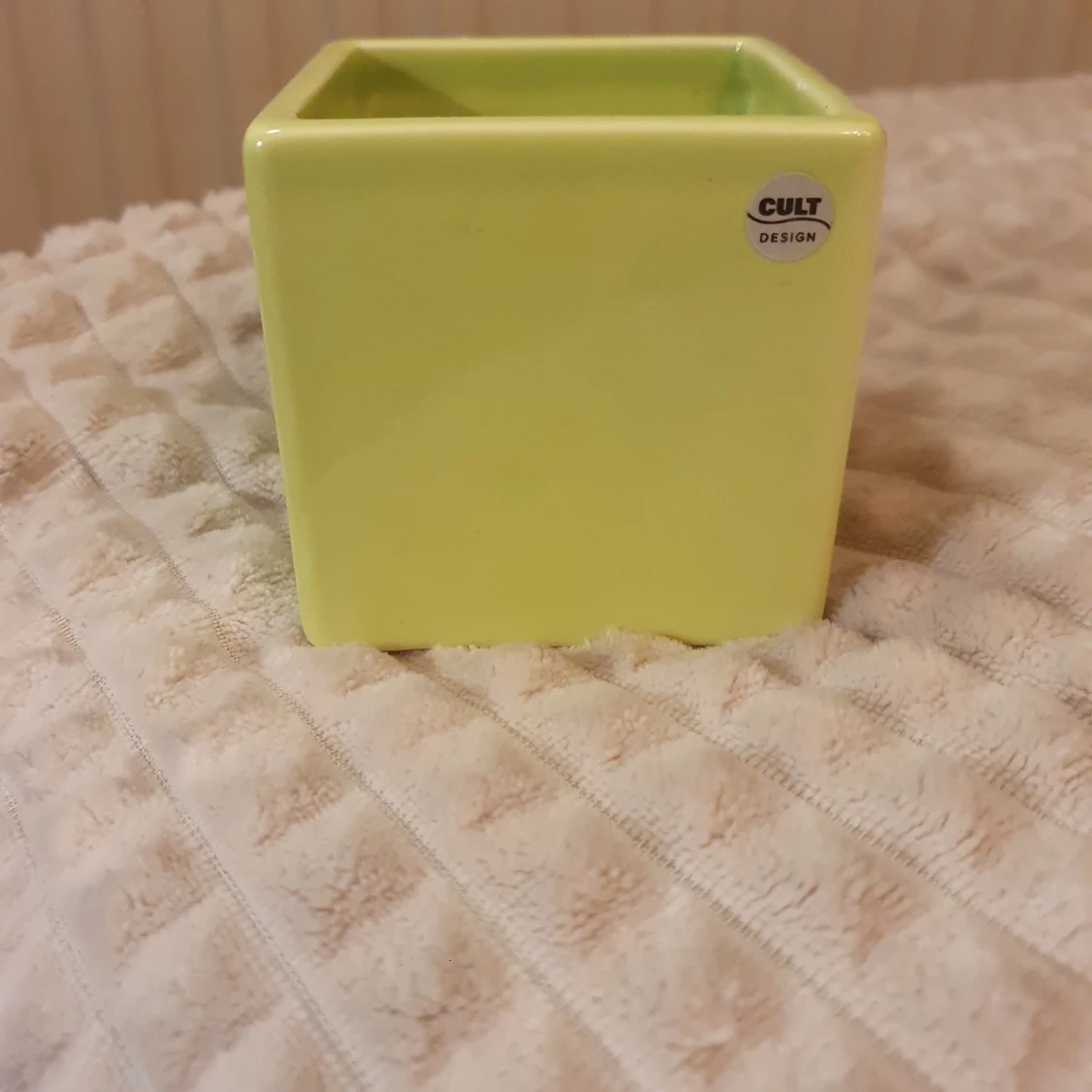 Cult Design fyrkantig kruka