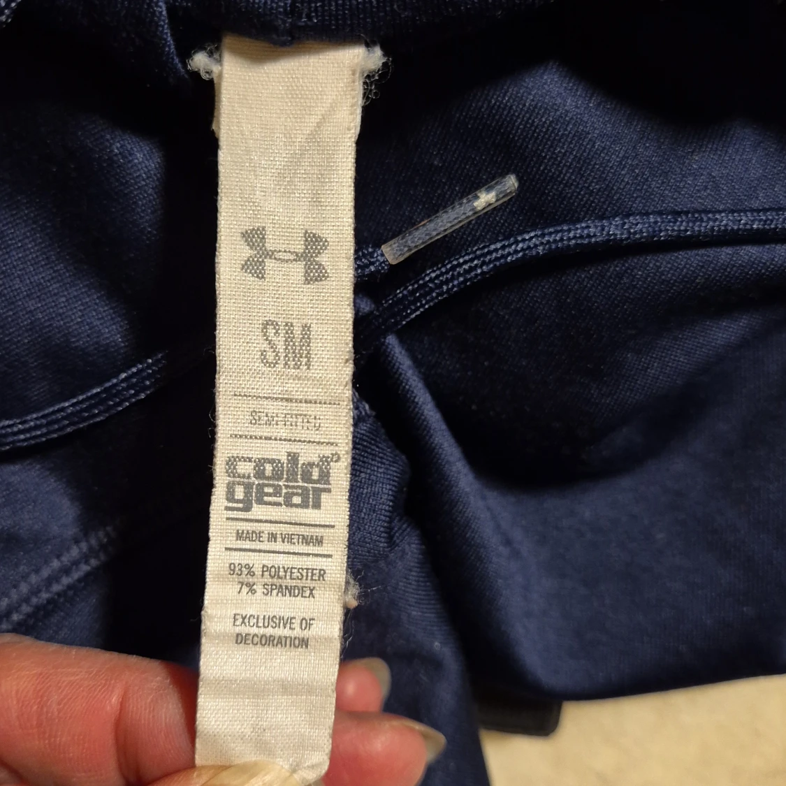 Mörkblå hoodie från Under Armour - 2