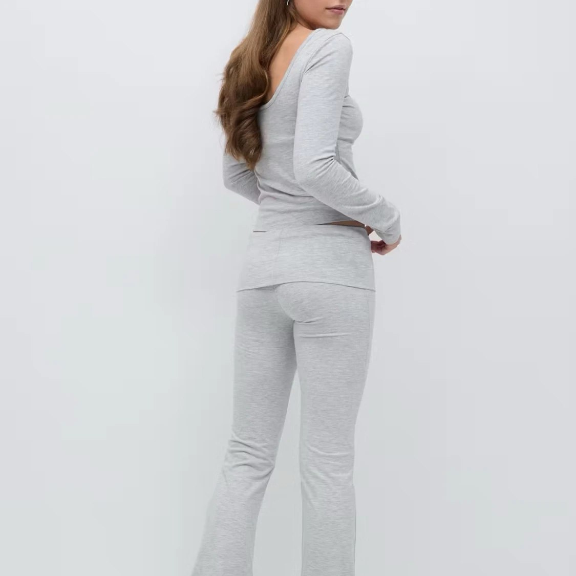 Ljusgrå yogapants från gina  - 2