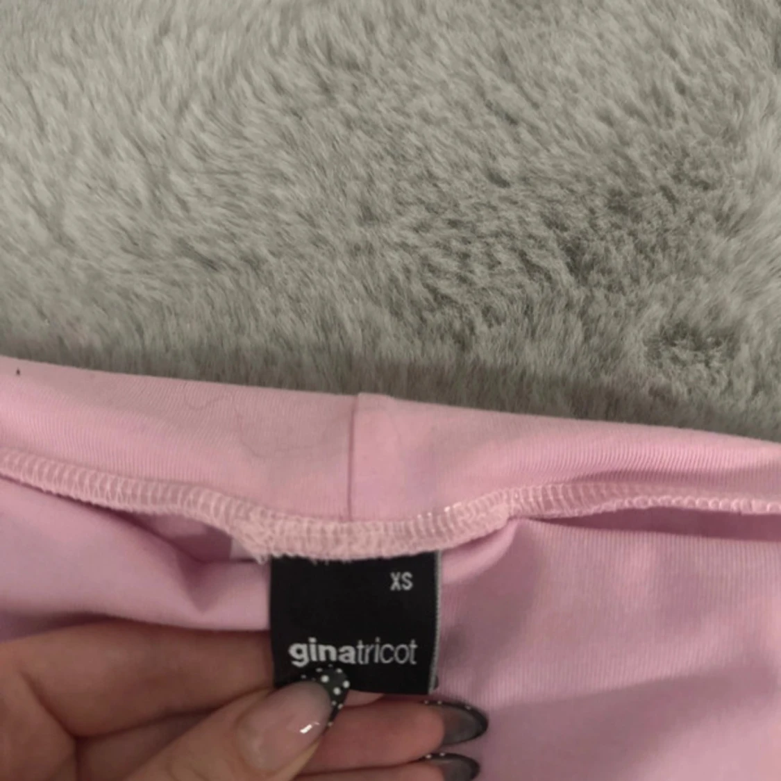 Rosa bootcut byxor från Gina Tricot XS - 2