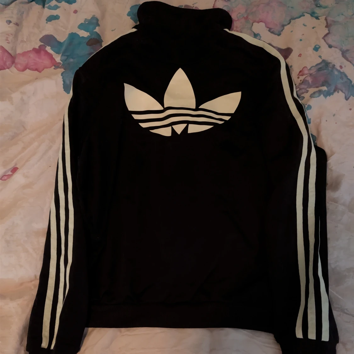 Svart Adidas track jacket med vita ränder - 1