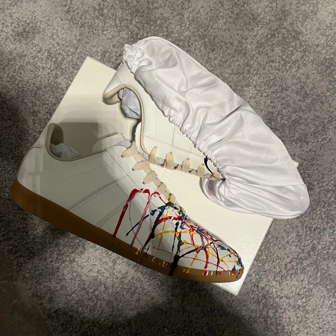 Maison Margiela Trainers Med Färgstänk