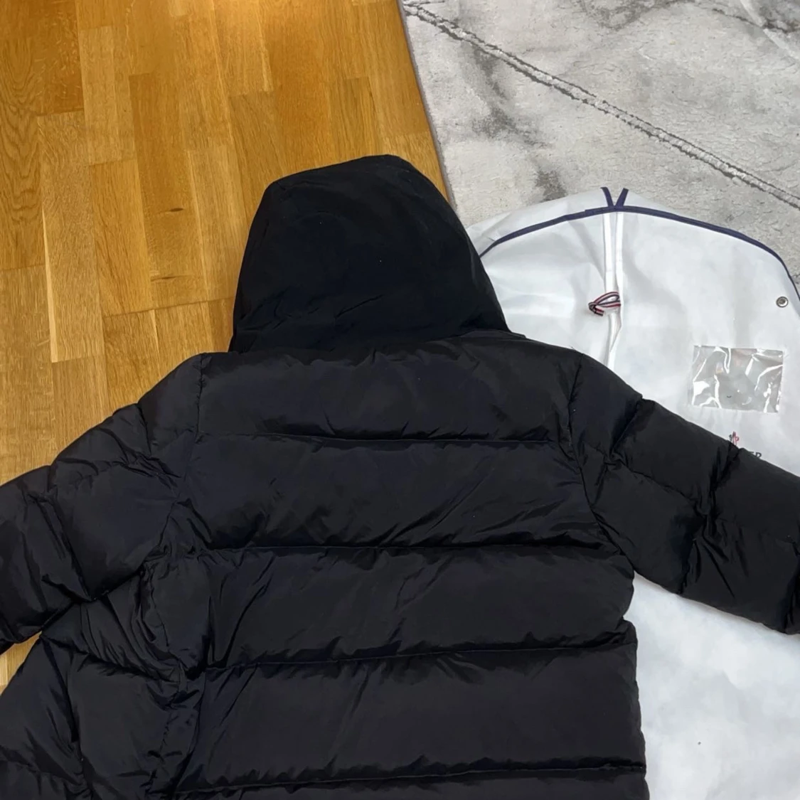 Moncler Maderia  - 1