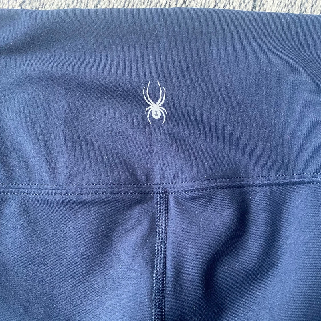 Mörkblå leggings från Spyder Active - 2