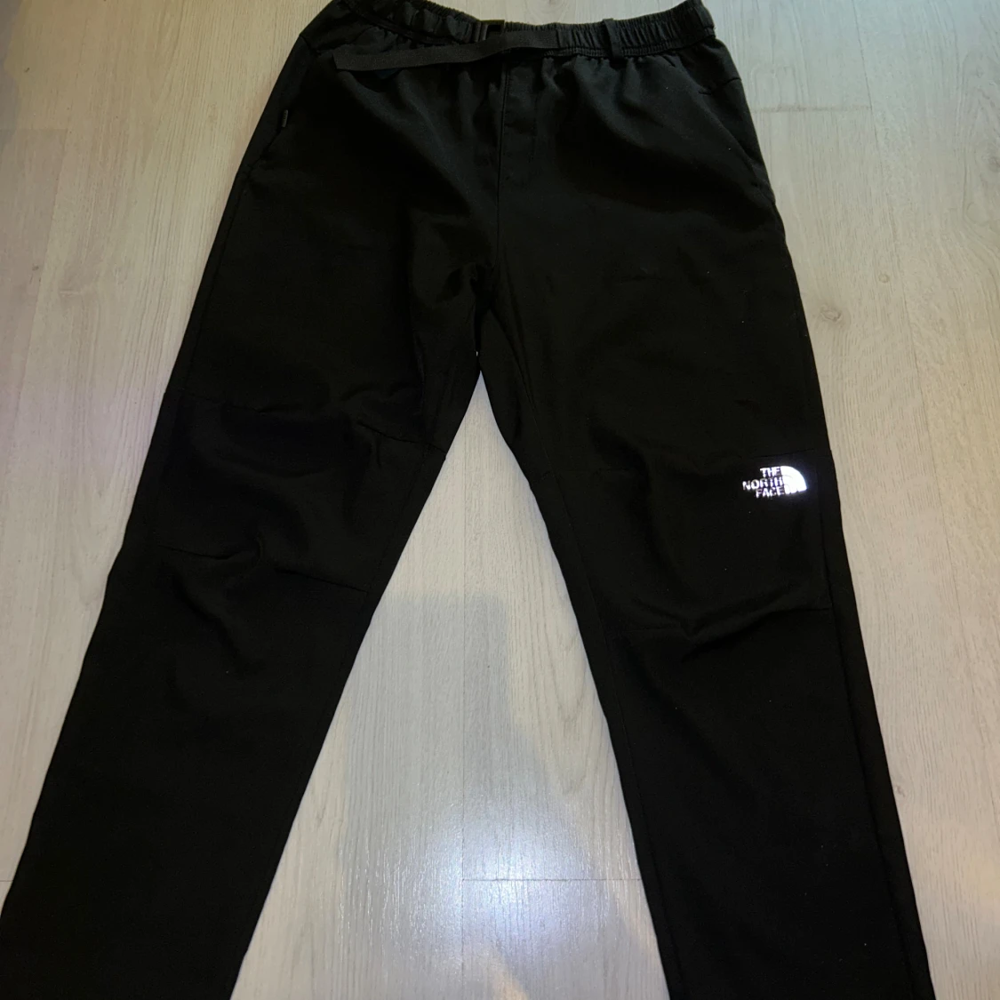 Svarta mjukisbyxor från The North Face