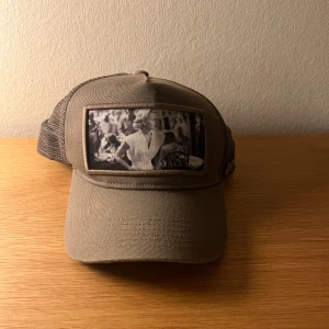 Maggiore keps - Maggiore keps i nyskick, endast använd ett fåtal gånger! 