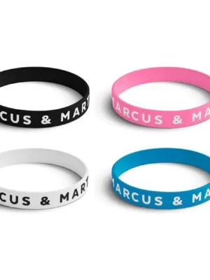 SÖKER!!! M&M armband (inte för dyrt) och hjärt glasögon där det står M&M på typ!! - Söker detta så om ni vill kontakta mig gör det!