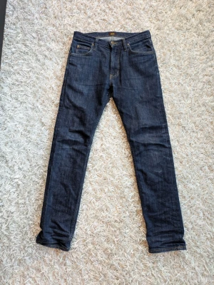 Lee jeans - 👖 Lee jeans 👖stl w28 l32| Mycket bra skick  | blåa | bekväma & stilrena |  frakt 0–3 dagar | skriv vid frågor eller mer bilder | pris kan diskuteras!