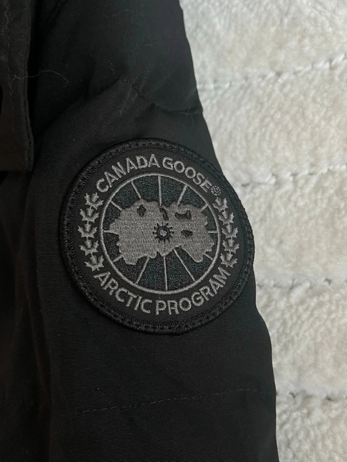 Canada Goose Wyndham Black Label  - 1