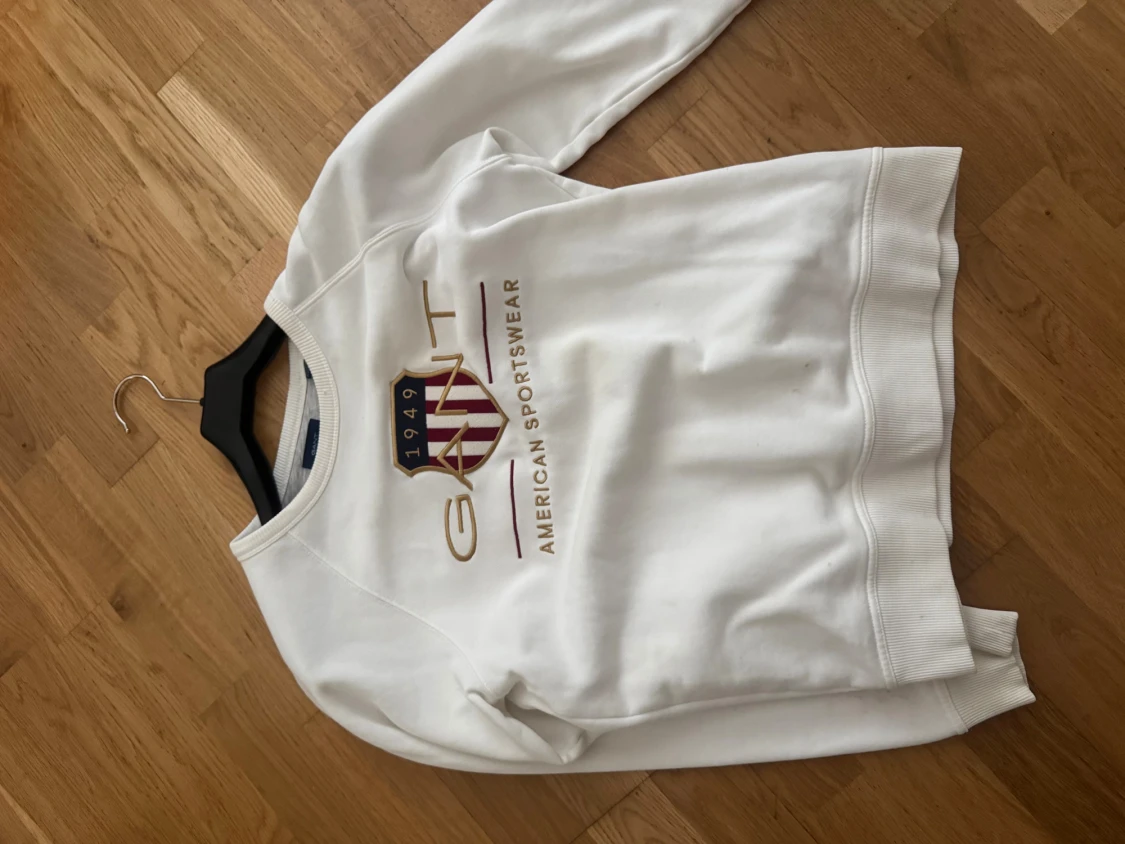 Vit sweatshirt från GANT