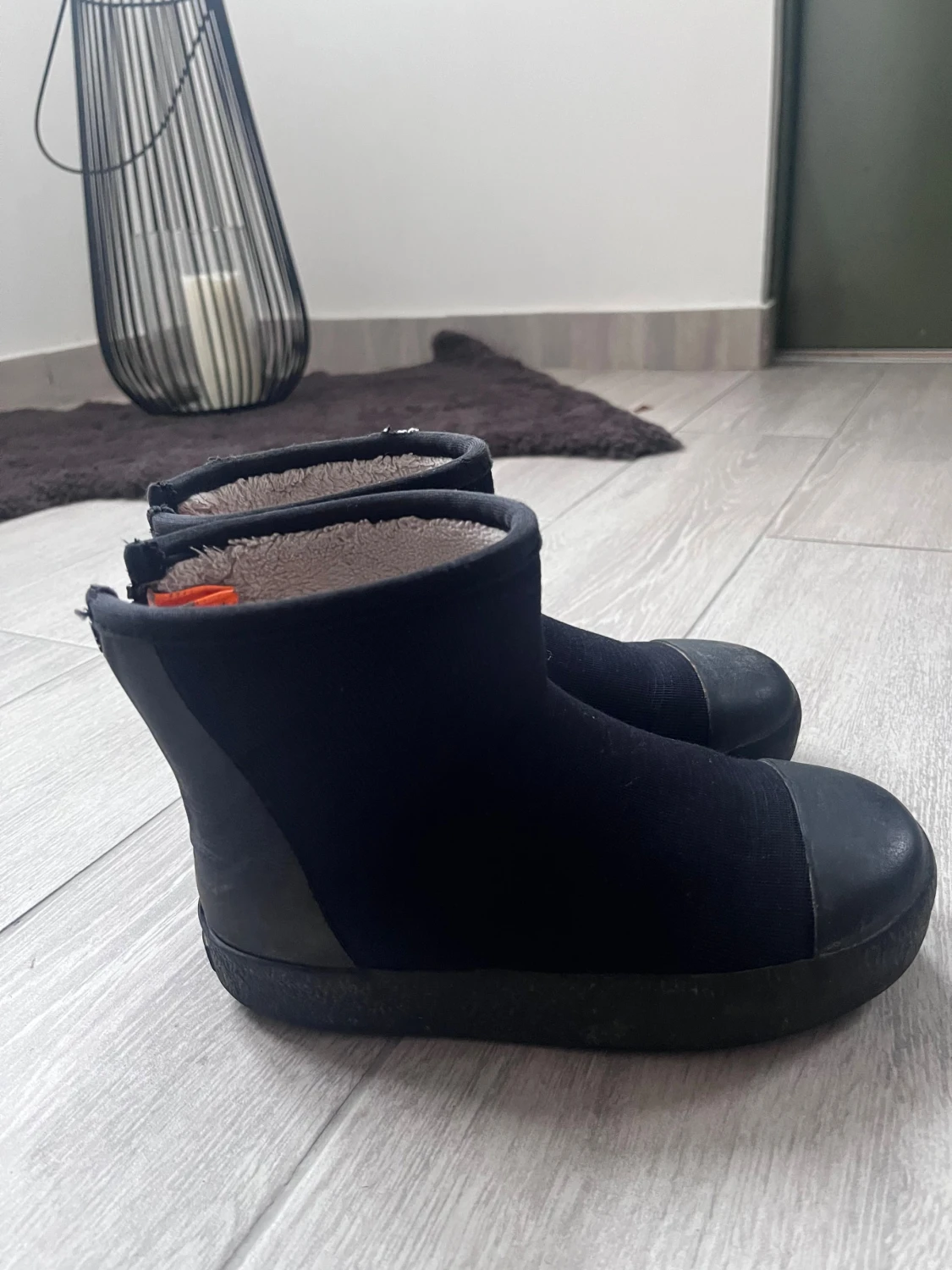 Svarta boots med dragkedja och foder - 2