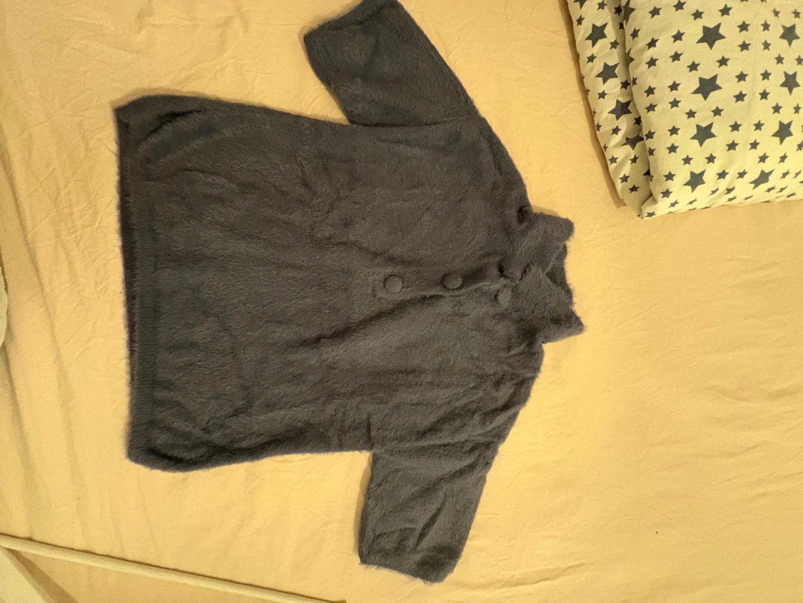 Blå fluffig kofta från Dobber - 2