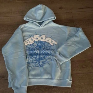 Spider hoddie  - Snygg. Pris kan diskuteras 