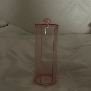 Rosa sminkborstställ i plast - Förvaring för bomullspads😊