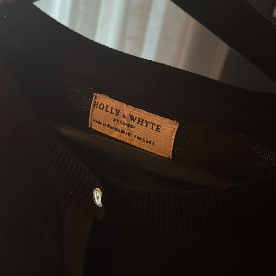 Svart kofta från Holly & Whyte - 1