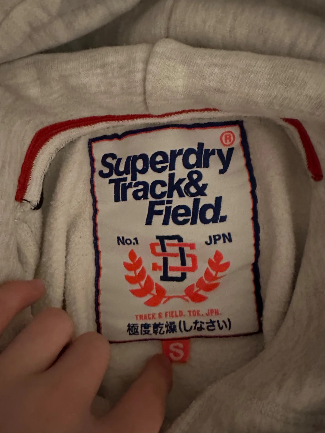 Grå Superdry hoodie - 1