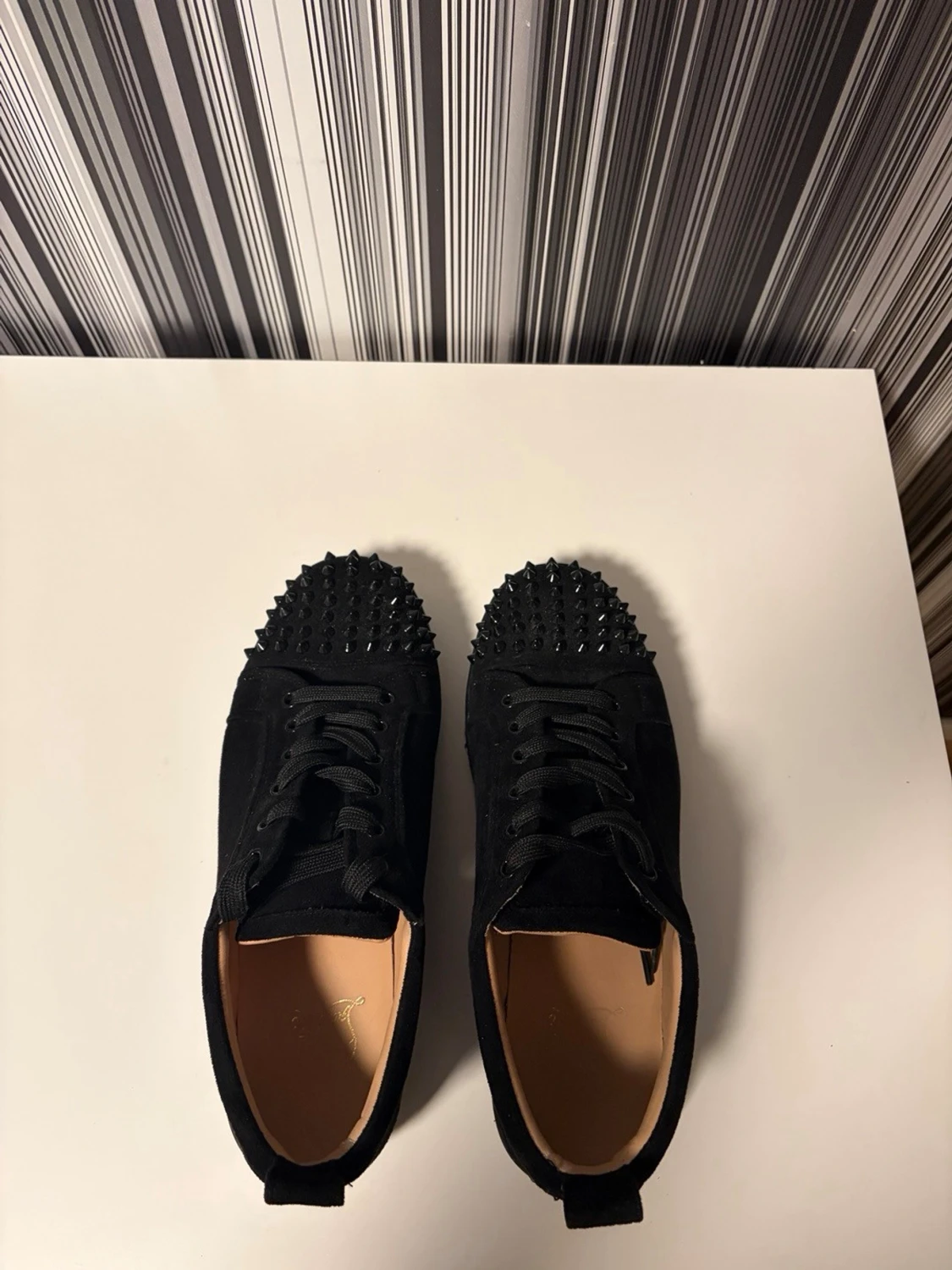 Christian Louboutin svarta sneakers med nitar - 3