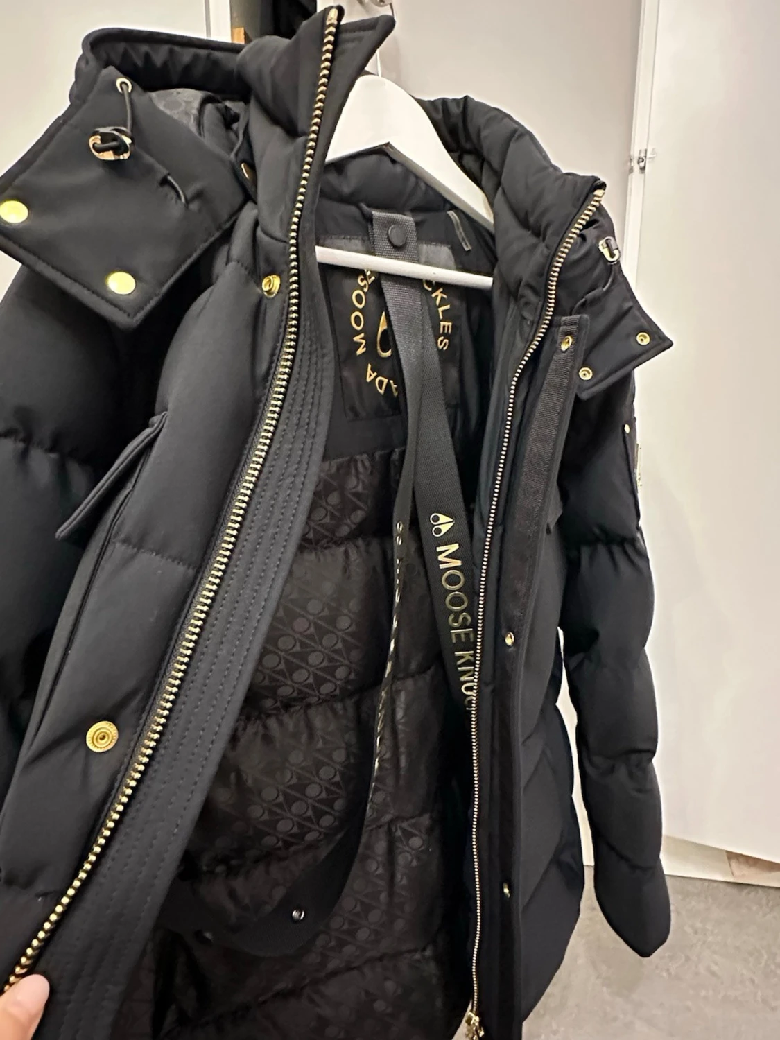 Svart dunjacka Moose Knuckles L - 3