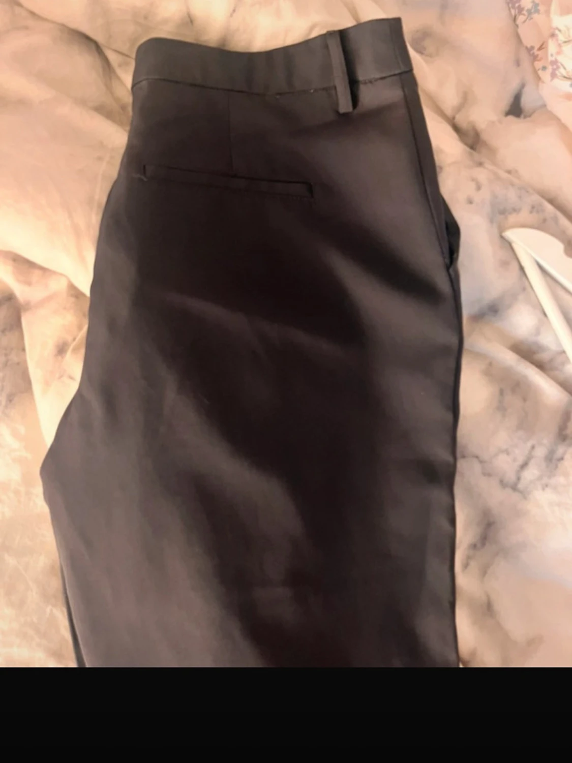 Svarta kostymbyxor med raka ben - 1