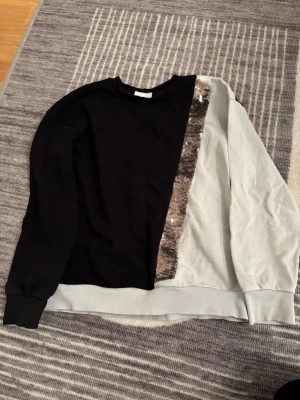 Tröja - Från Turkiet.