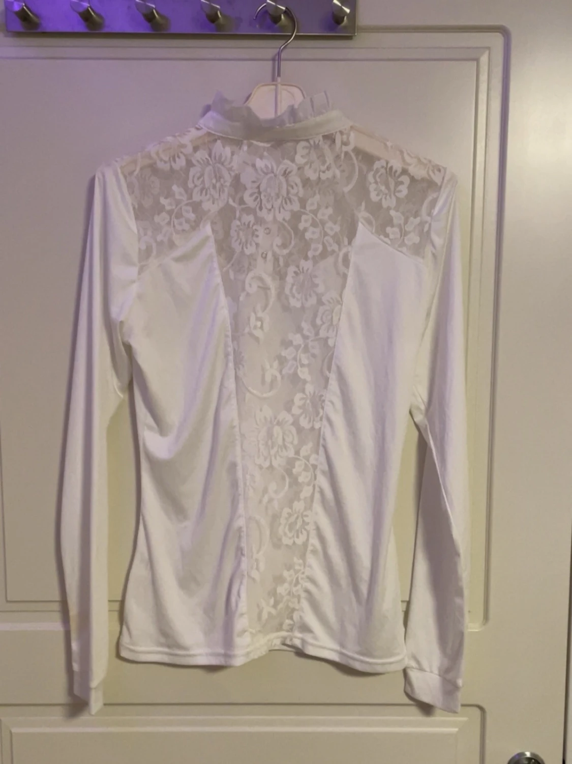 Vit långärmad spetsblus - 1