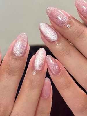 ✨Handgjorda lösnaglar✨ - Rosa glittriga naglar.💅 Skriv gärna vid frågor, pris, storlek och design kan diskuteras!💕