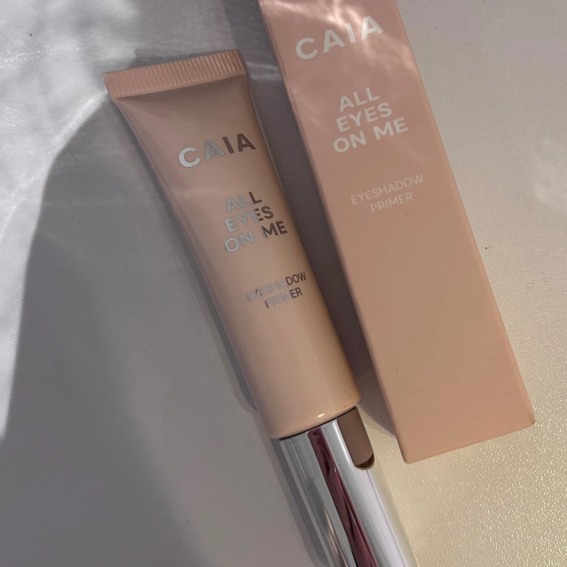 CAIA All Eyes On Me Eyeshadow Primer - 1