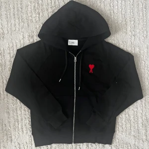 AMI Paris black zipper - Brand new with tags. Size M