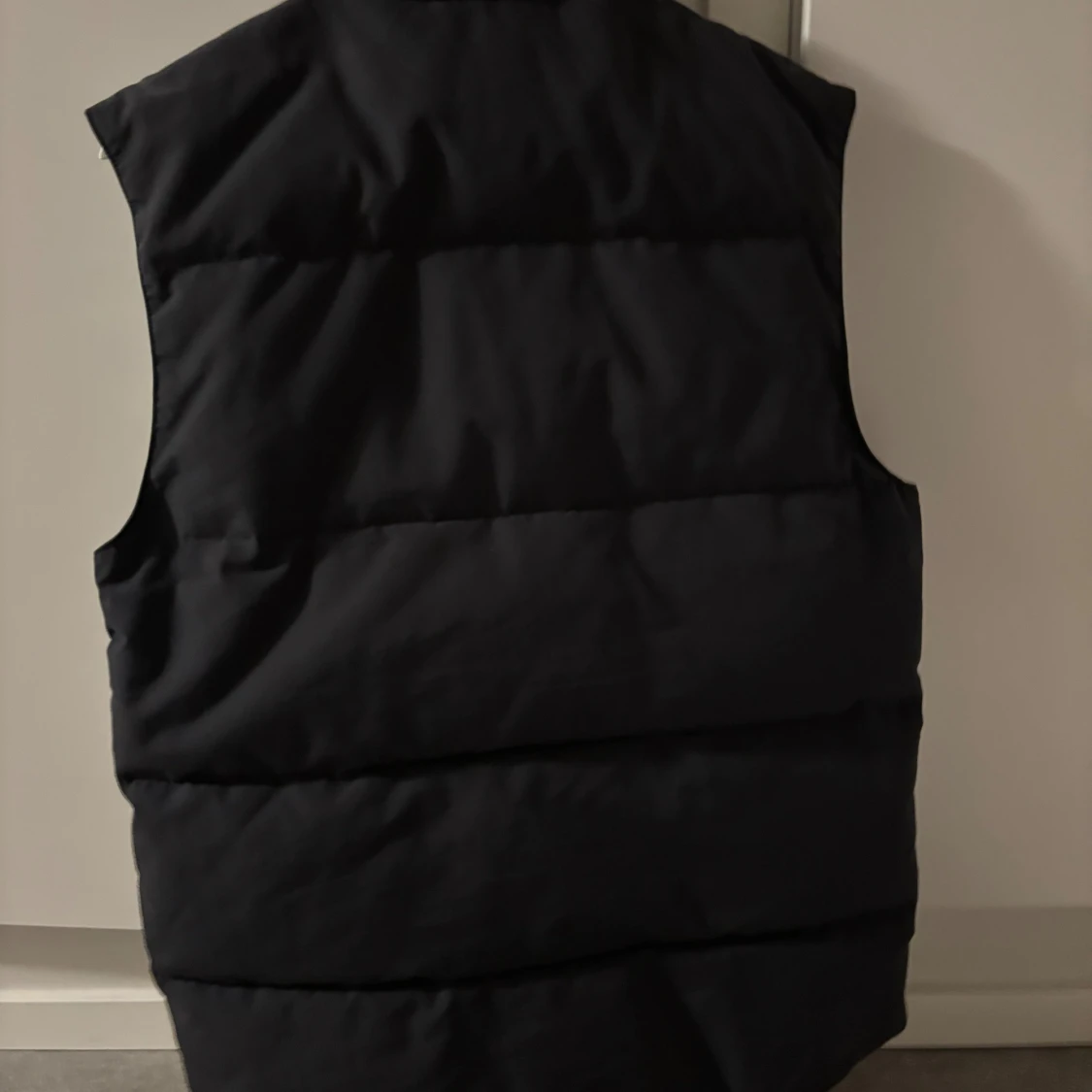 Svart dunväst från Canada Goose - 1