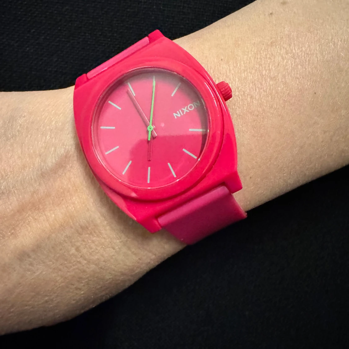 Rosa Nixon Time Teller P klocka - 1