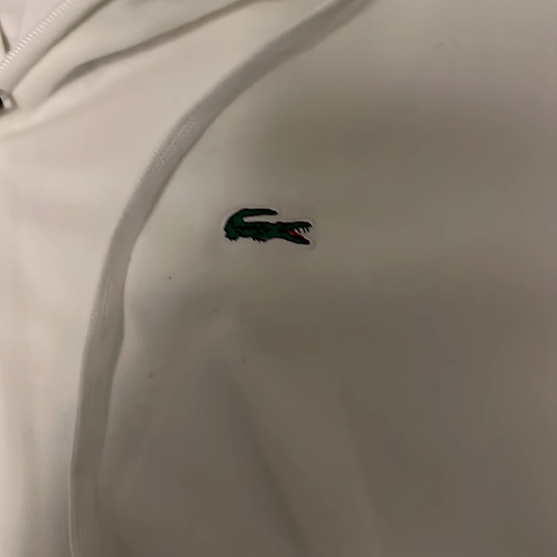 Vit hoodie från Lacoste - 1