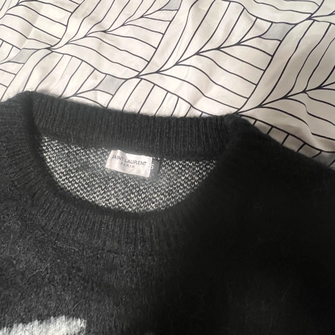 Svart Saint Laurent stickad  - 1