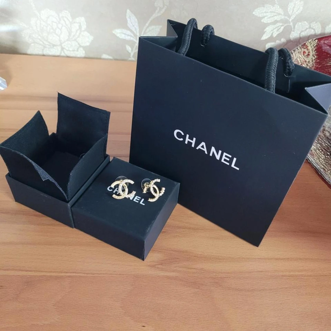 Chanel örhängen med strass - 2