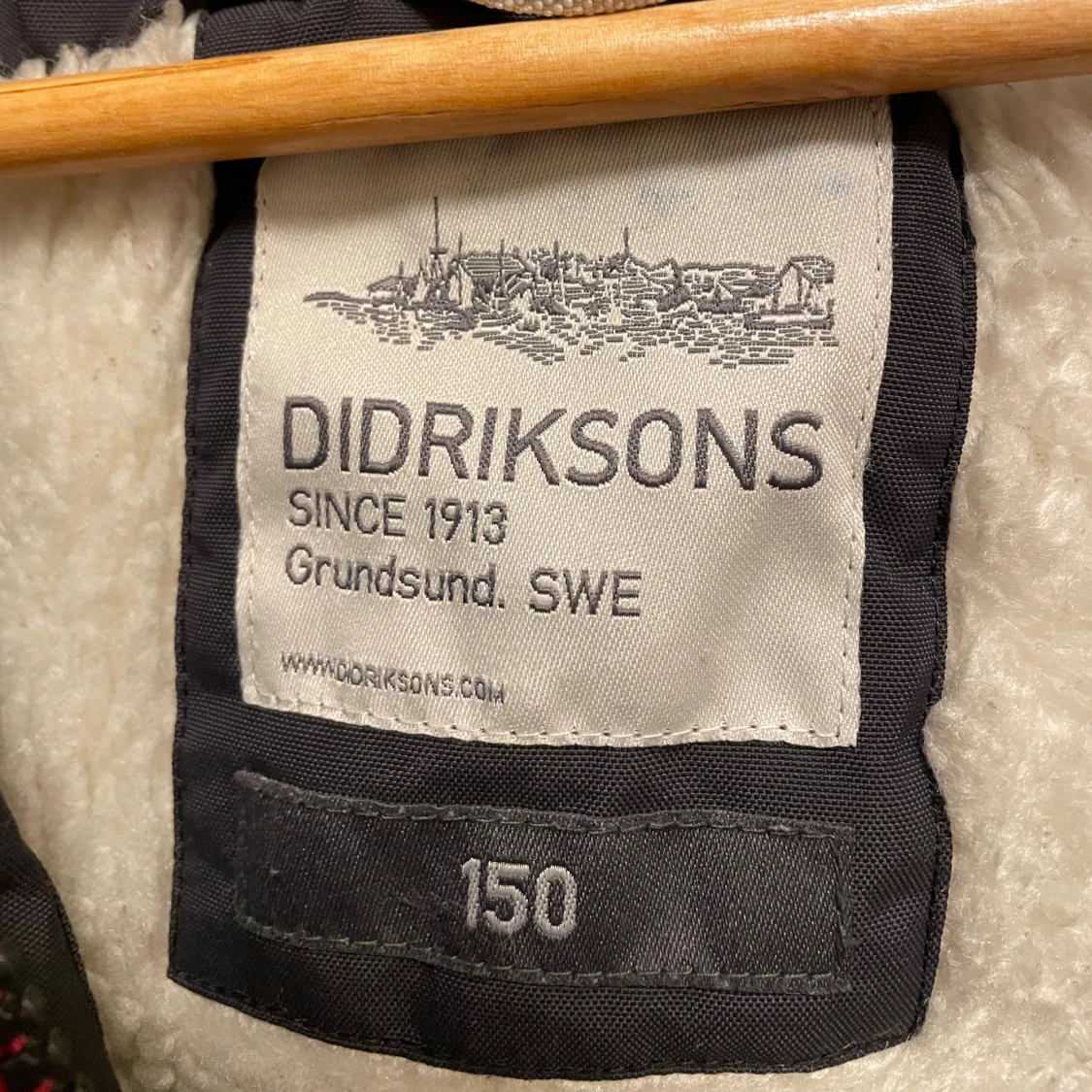 Svart parkajacka från Didriksons 150 - 2