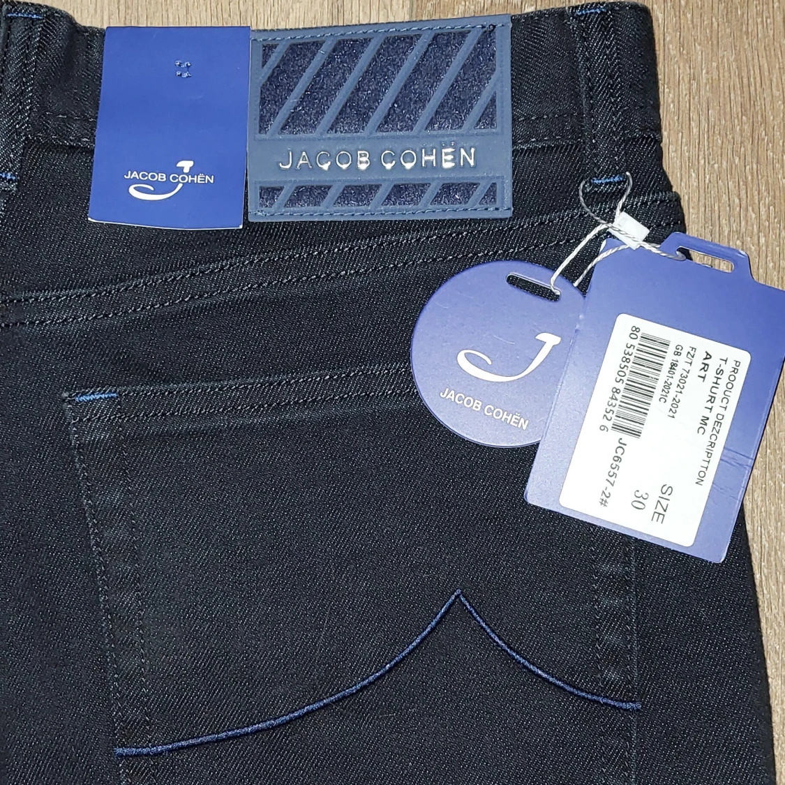 Mörkblå jeans från Jacob Cohën - 1