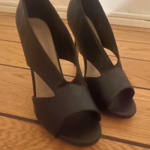 Klackskor - Klackskor i bra skick