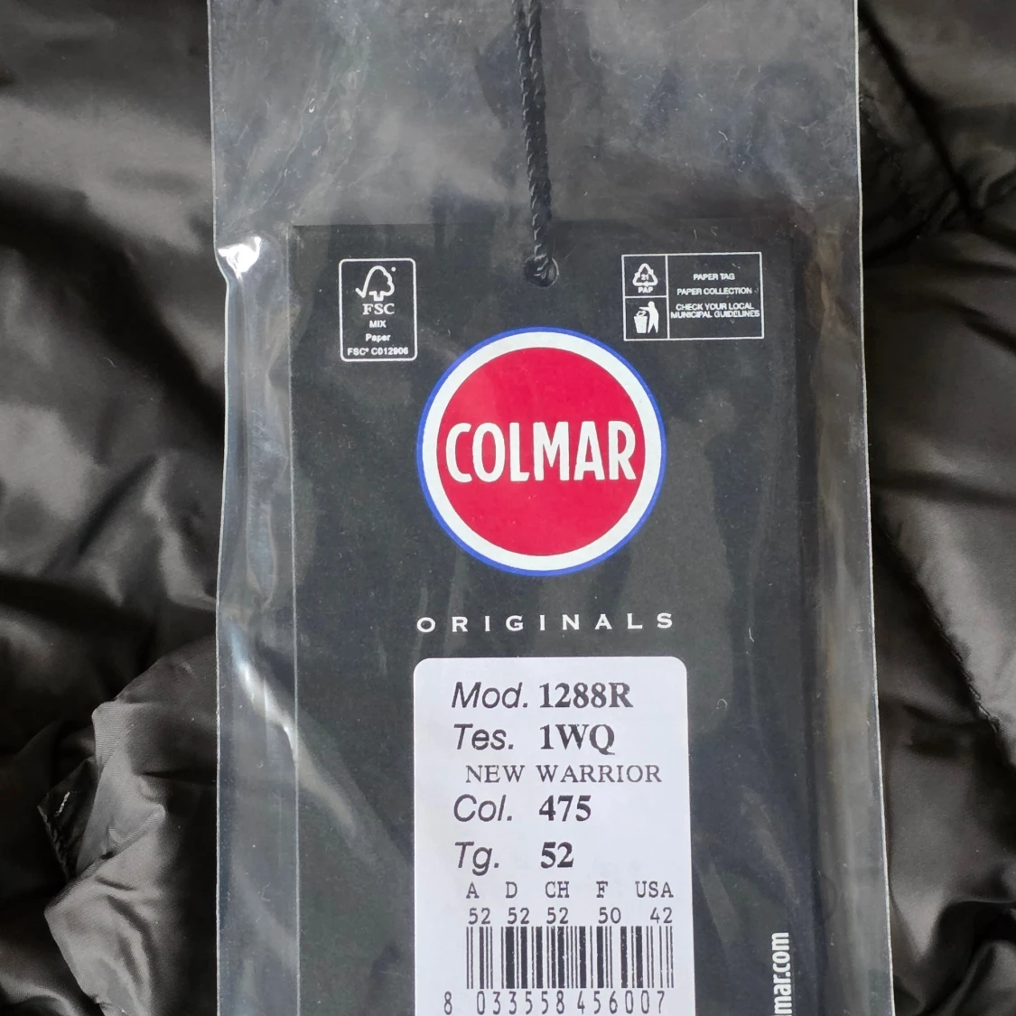 Mörkgrå dunjacka från Colmar Storlek 52 Ny oanvänd  - 3