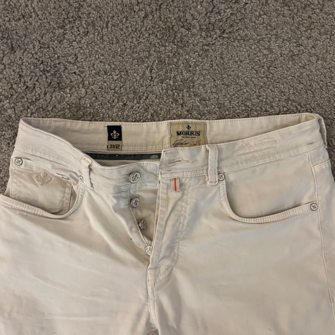 Vita jeansbyxor från Morris, 31/32 - 2