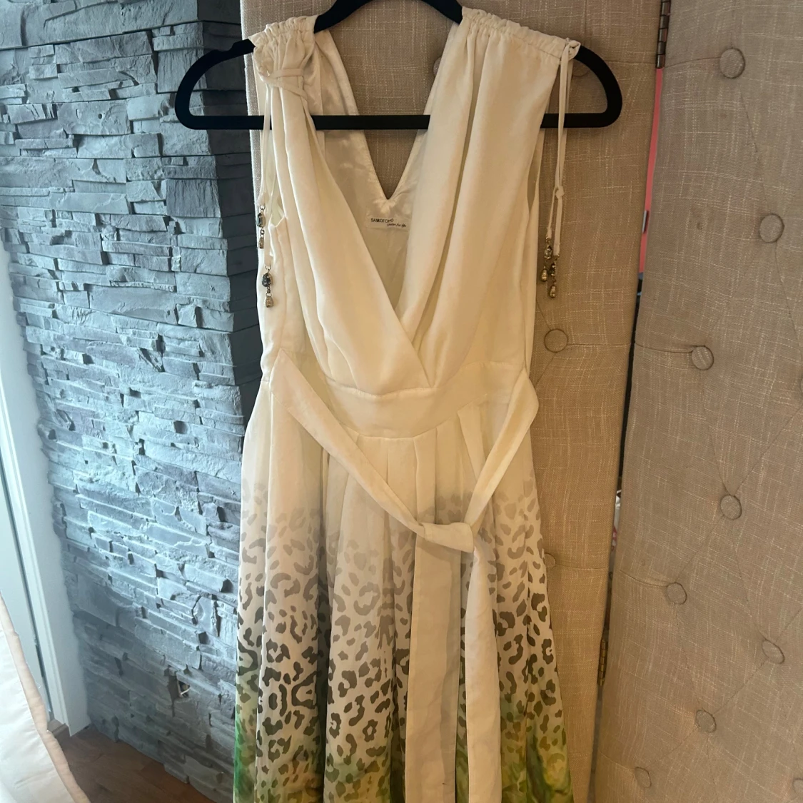 Vit leopardmönstrad klänning Samofono - 3