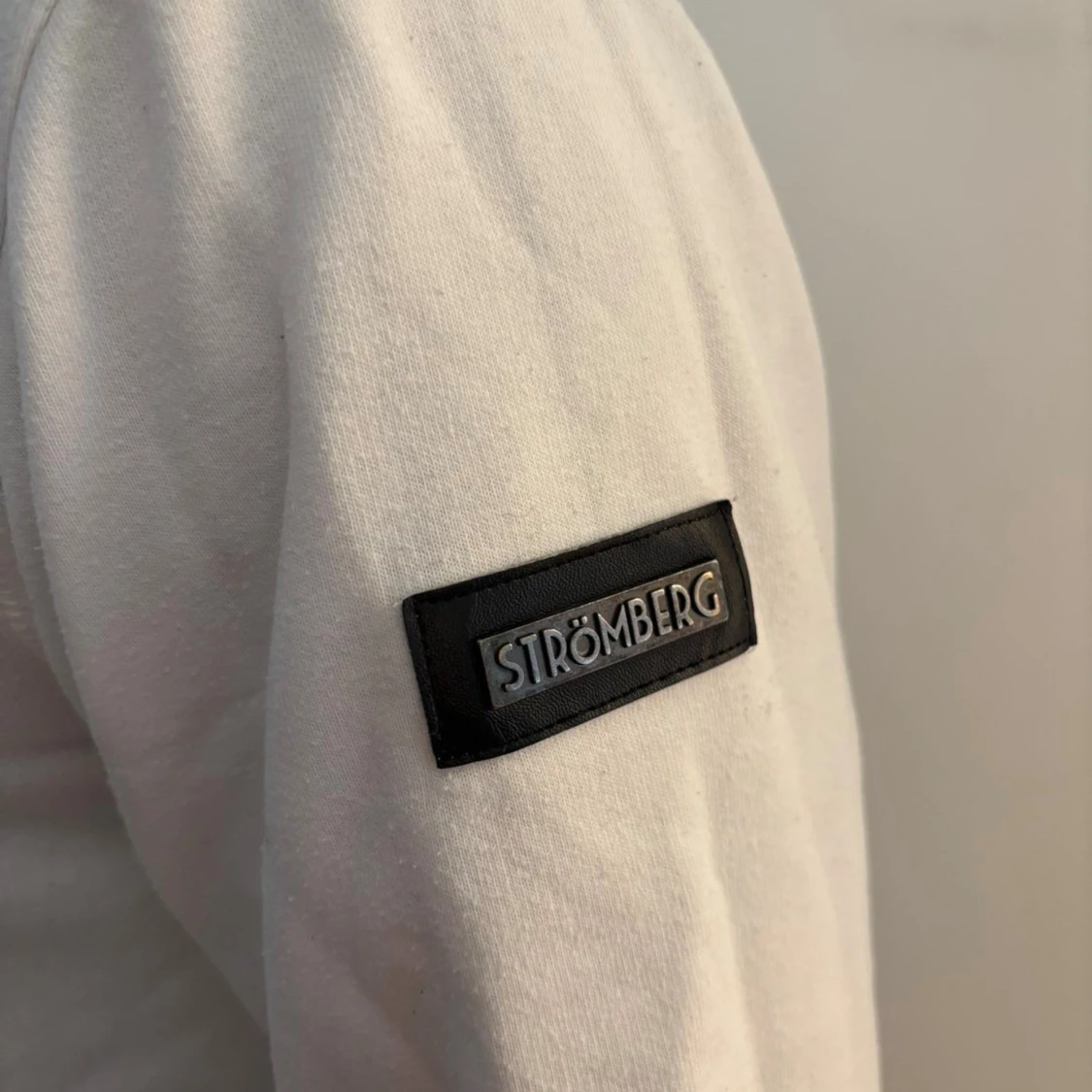 Vit sweatshirt från Strömberg i bomull - 1