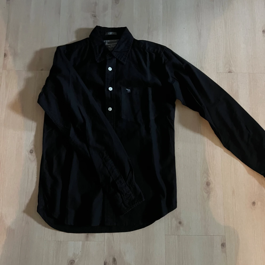 Svart skjorta från Abercrombie & Fitch