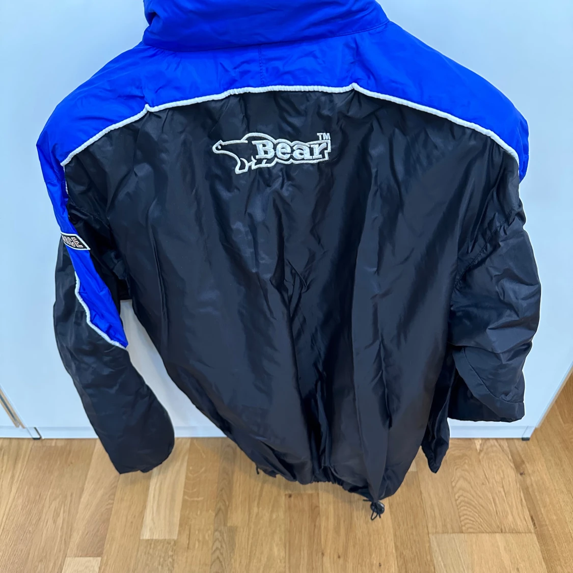 Bear vindjacka blå och svart - 1