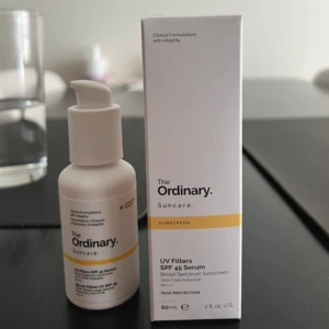 The Ordinary Sunscreen - Fick i present men har redan annat märke som jag gillar. Oanvänd.