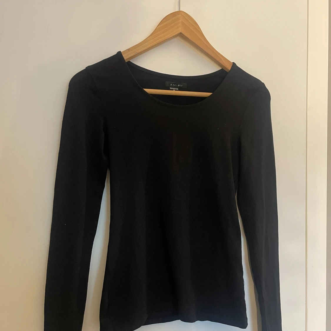 Svart långärmad tröja