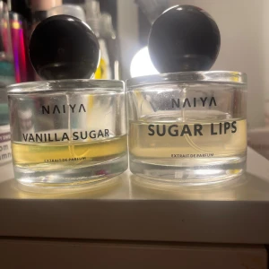 Naiya perfume - 50 ml flaskor men ni ser hur mycket som är i kvar. Sälja separat eller tillsmans.      Vanilla sugar-100kr.      Sugar lips 150kr