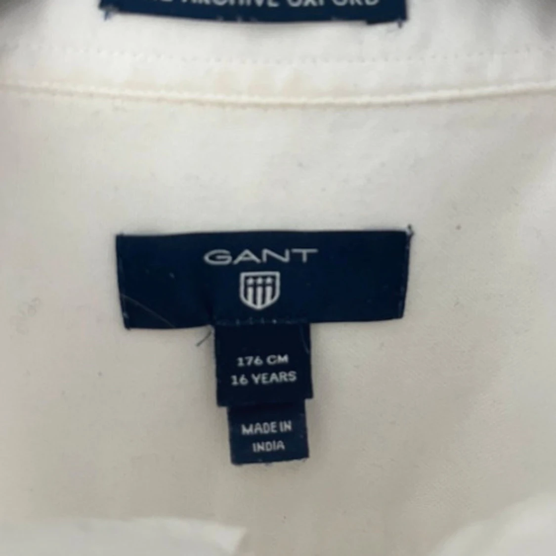 Vit skjorta från Gant, 176 cm - 3