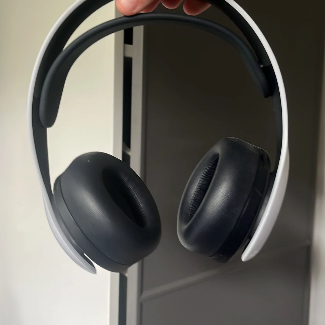 PlayStation Pulse 3D Wireless Headset - 1