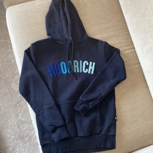 Hoodrich hoodie XS - Inga defekter snygg och bekväm